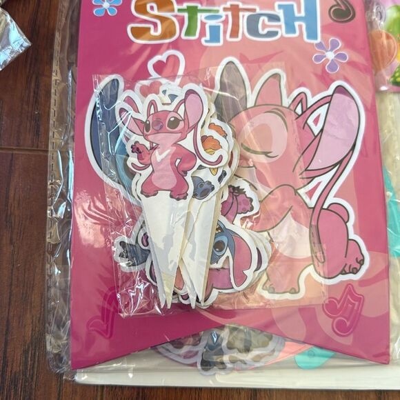 NWT LILO & Stitch Birthday Party Backdrop Decorations Balloons Cake Topper - Picture 10 of 13